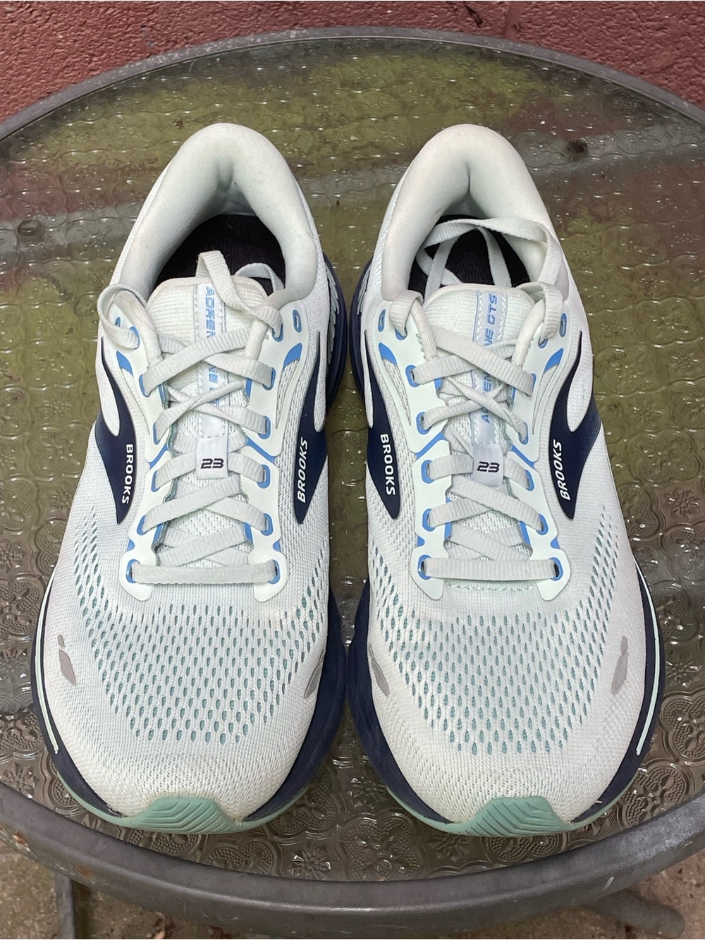 Brooks Adrenaline GTS 23 Running Shoes Size 11 Woman’s - Picture 6 of 15